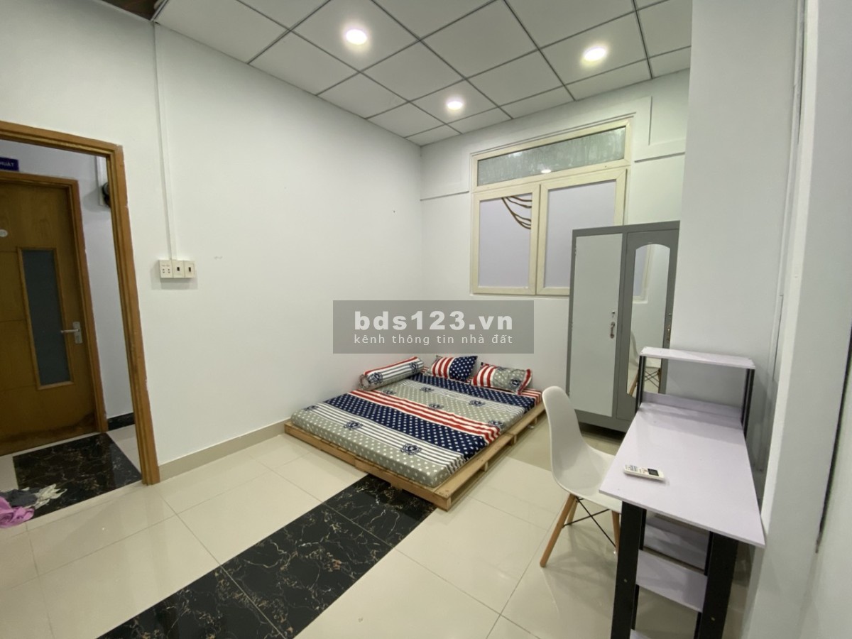 Cho thuê phòng trọ sạch sẽ thoáng mát ngay Chế Lan Viên