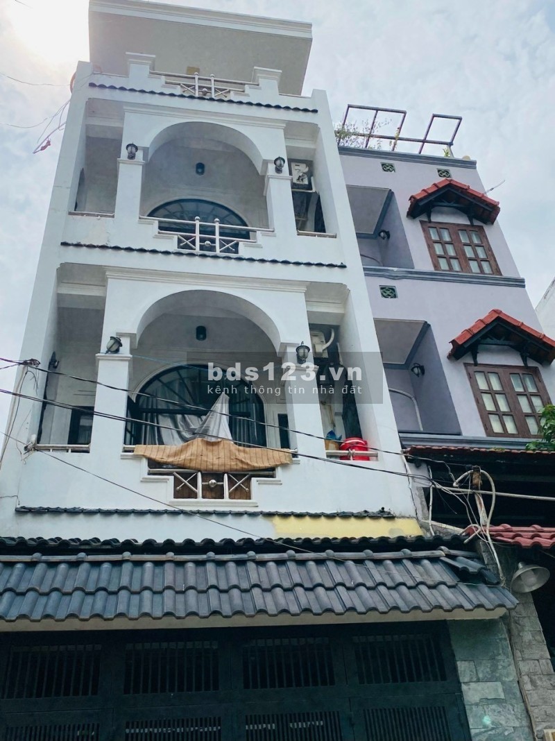 Nơ Trang Long BT. 5 tầng. 73m2(6 phòng ngủ-6 WC) xe hơi vào nhà. chỉ 9 tỷ.LH 0794285869