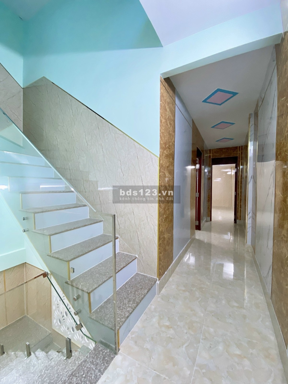 Nhà phố Đường Huỳnh Văn Nghệ, Phường 12, Quận Gò Vấp. Dt: 4.5 x 18m. Sổ công nhận: 74 m2