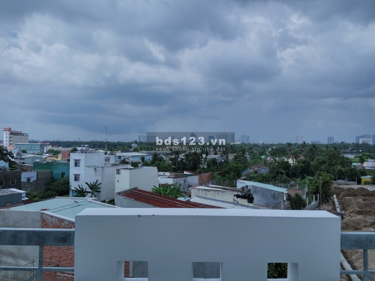 Nhà 1T3L, 4PN, 4WC, kế bên công viên Phạm Văn Đồng, Linh Đông, Thủ Đức