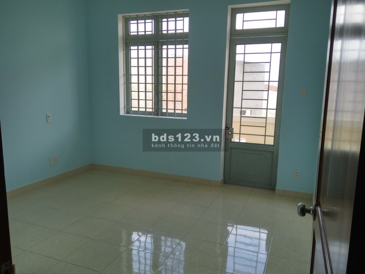 Nhà 1T3L, 4PN, 4WC, kế bên công viên Phạm Văn Đồng, Linh Đông, Thủ Đức