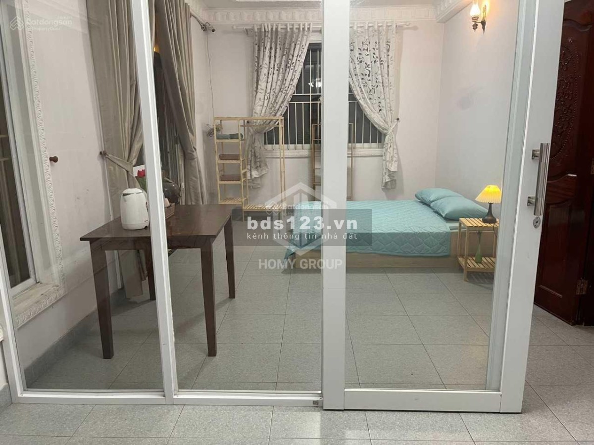 Biệt thự KDC Sông Đà, 10X24, 4PN, 5WC, oto đậu trong nhà, Hiệp Bình Chánh, Thủ Đức