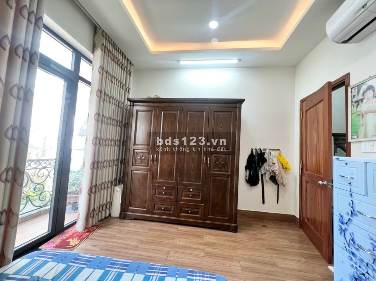 Bán 331/70/ Phan Huy Ích, Phường 14, Gò Vấp, diện tích 4m15m, 1 trệt 3 tầng