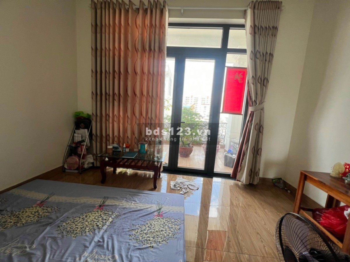 Bán 331/70/ Phan Huy Ích, Phường 14, Gò Vấp, diện tích 4m15m, 1 trệt 3 tầng