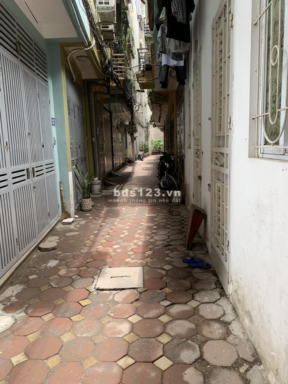 Đầu phố Đại La Ngõ Thoáng yên tĩnh. Diện tích 52m, 3 tầng, 3.75 tỷ