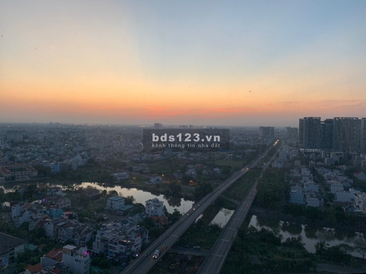 Studio The Sun Avenue 33m2 giá chỉ 10 triệu đầy đủ nội thất chuyển vào ở ngay