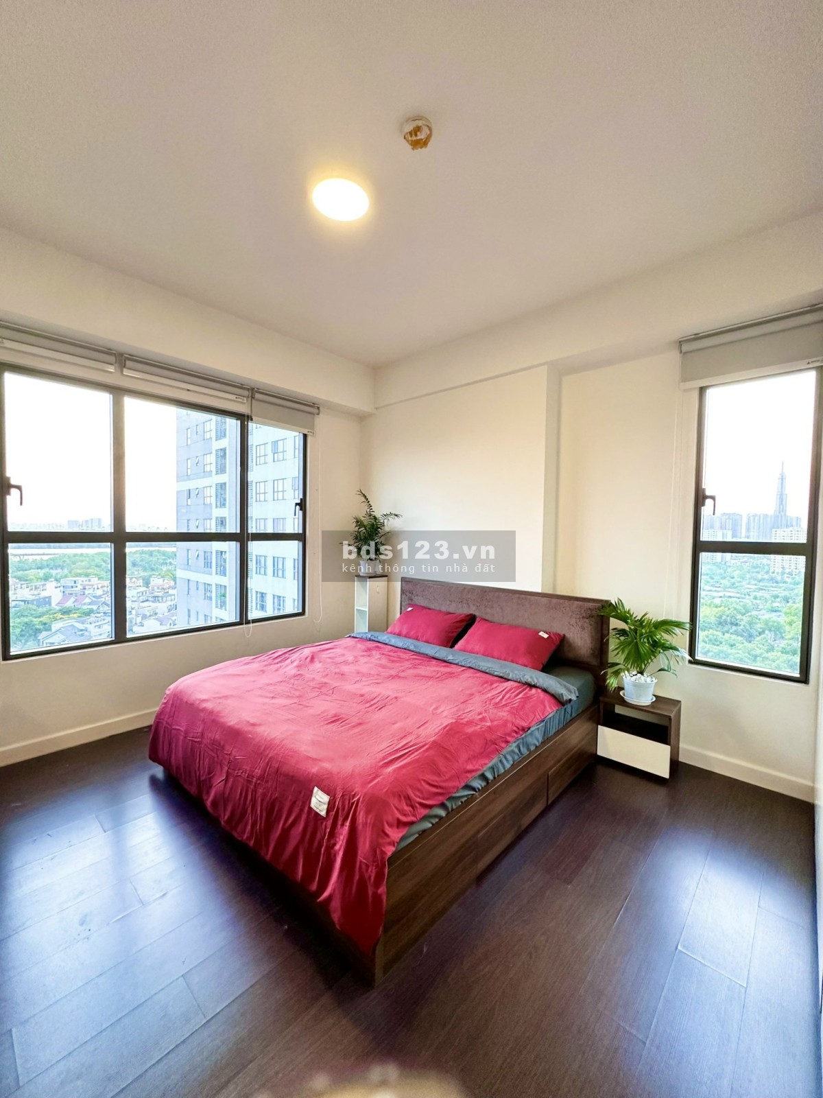 Chuyển nhượng 3Pn The Sun Avenue Giá tốt 5,3 tỷ View sông Sài Gòn mát
