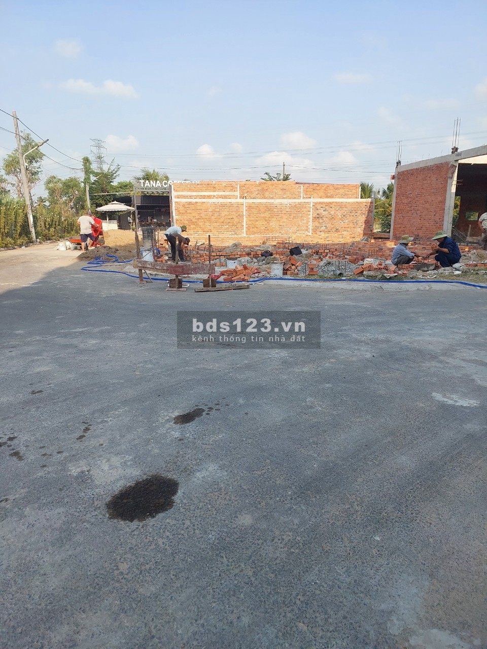 Đất thổ cư mặt tiền Quốc lộ 1A,Thị trấn Tân Hiệp