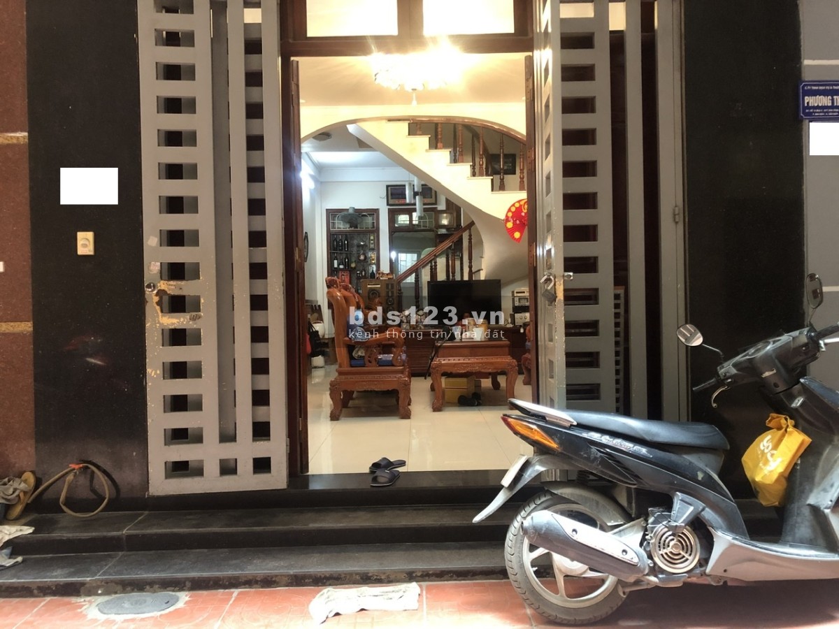 Bán nhà riêng 44m2 ngay tại Phố Mai Dịch, Cầu Giấy. Giá 8.5 tỷ