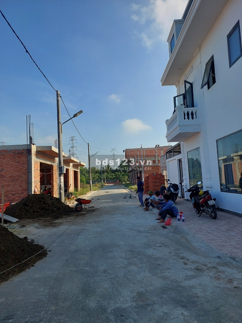 Đất thổ cư mặt tiền Quốc lộ 1A,Thị trấn Tân Hiệp