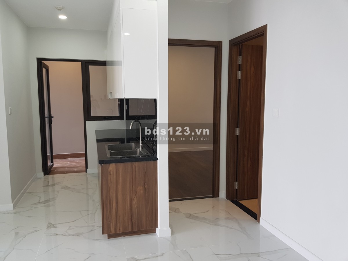 Opal Boulevard 2PN view thoáng Đông Bắc tầng trung mát mẻ giá 2,58 tỷ