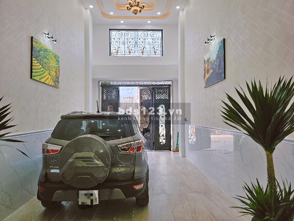 Bán nhà, mới, hẻm rộng ô tô tránh, Trần Thị Năm, 80m2, 8.3 tỷ thương lượng, 6 tầng