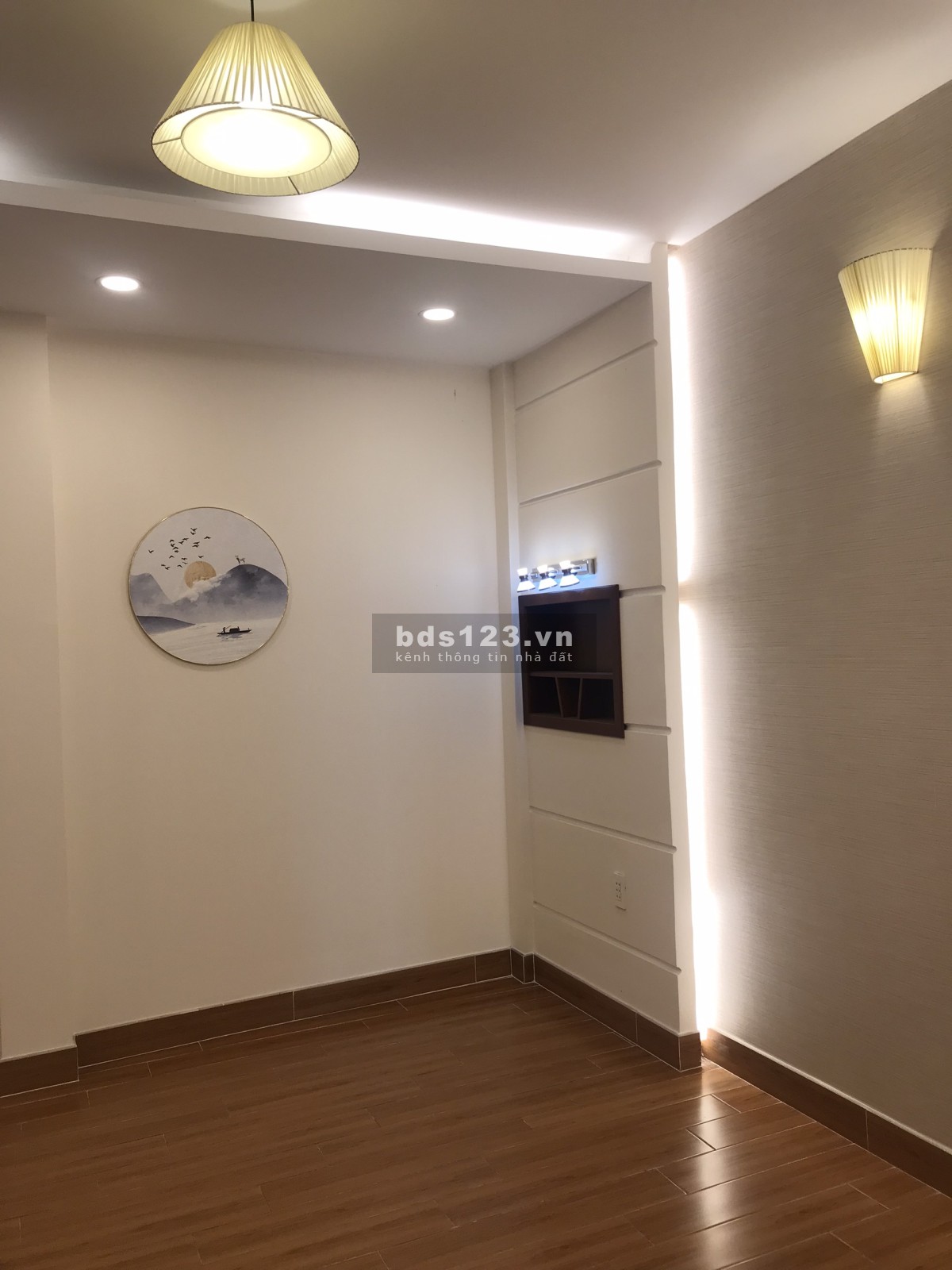 Bán gấp nhà 3 tầng 110M2 HXH Nguyễn Văn Quá nhỉnh 4.5 tỷ