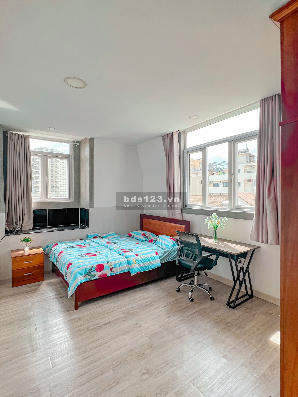 Cho thuê chung cư 125m2 3 phòng ngủ giá 25tr, Thào Điền, Quận 2