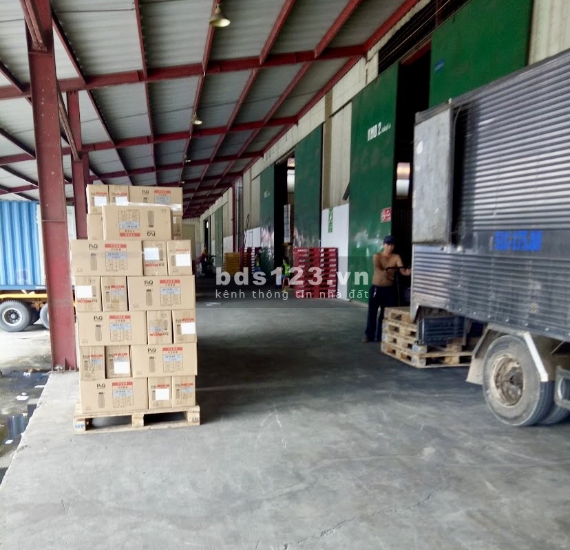 Cho thuê kho lớn nhỏ từ 1.000m2 đến 30.000m2. Lưu kho thành phẩm, Ngoại Quan.65k/m2