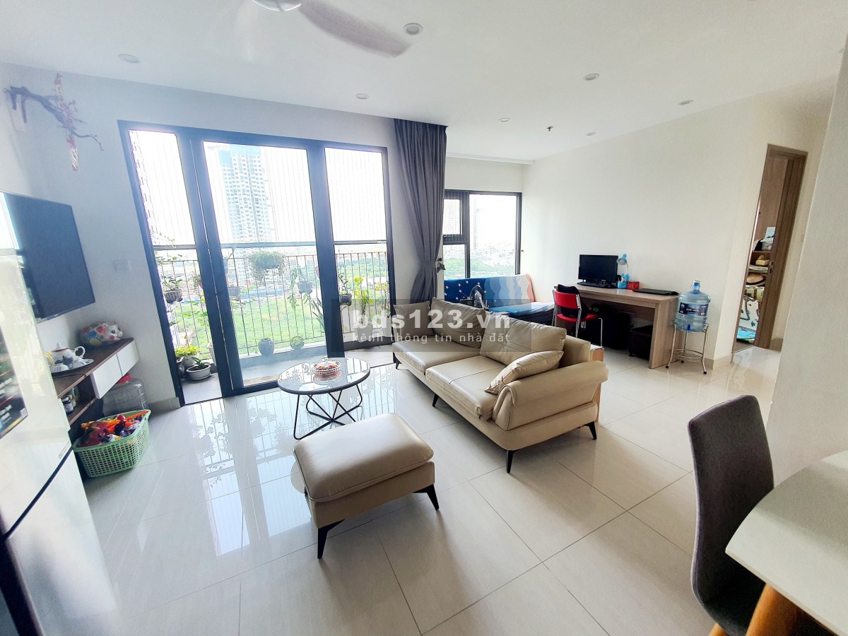 Chính chủ bán CH 2PN + 65m2 KĐT Vinhomes Smartcity Tây Mỗ