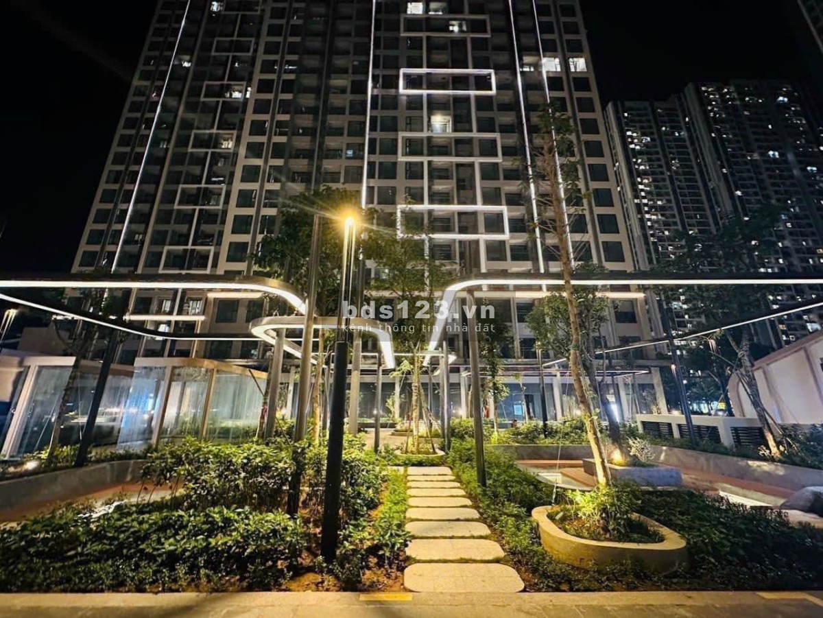 Chính chủ bán Shophouse TMDV chân đế Tòa Chung cư Masteries