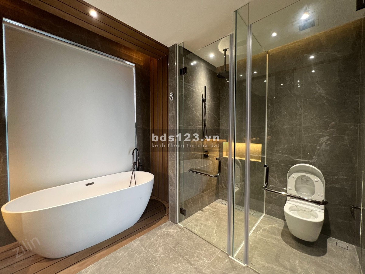 Cần bán căn hộ Cove Residence, view sông thoáng mát chỉ 66 tỷ