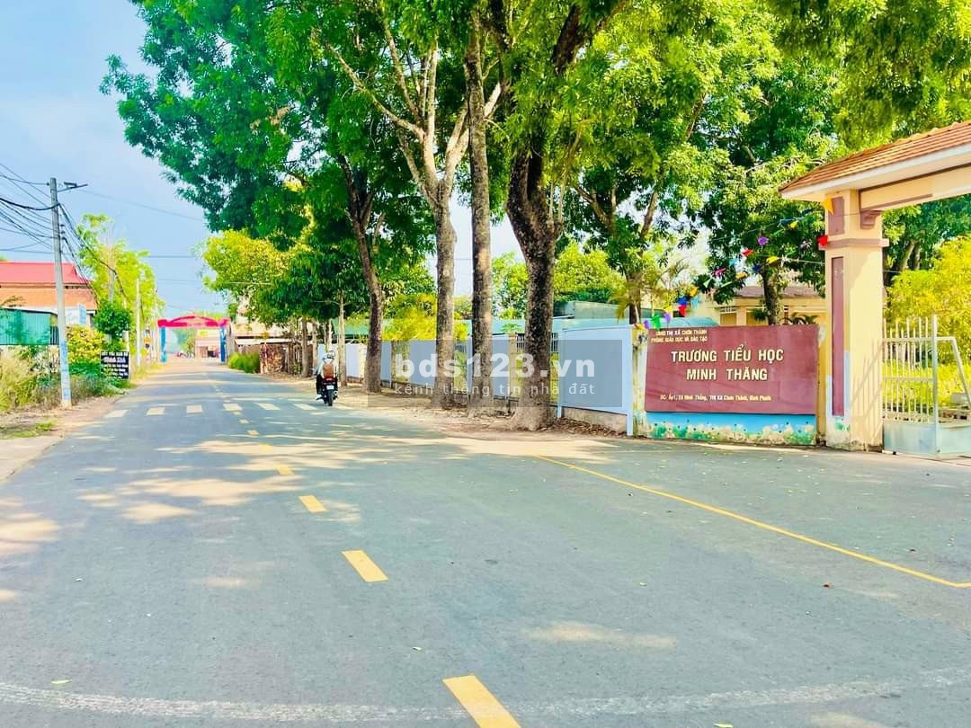 Đấ bán TTHC Chơn Thành sổ sẵn diện tích 200M2