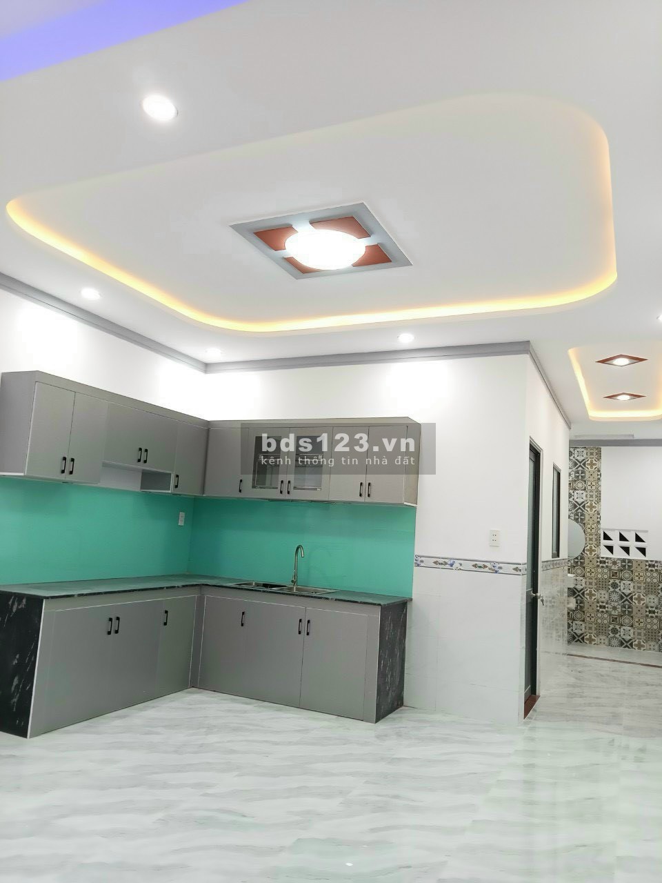 Em còn 2 căn 1 trệt 1 lầu giá rẻ dọn vào ở ngay trung tâm Biên Hòa