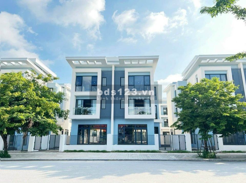 Biệt thự An Quý mặt Lê Quang Đạo kéo dài - Đã xây và có sổ đỏ luôn, chiết khấu ~3tỷ, HTLS 0%