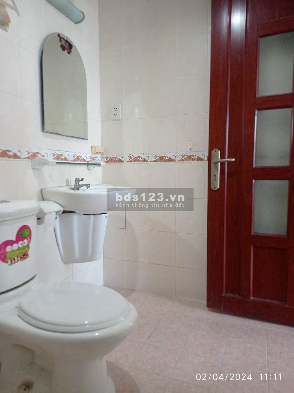 Cần cho thuê gấp căn hộ Phúc Thịnh Quận 5, Dt : 76 m2, 2PN, Giá : 10 tr/th,