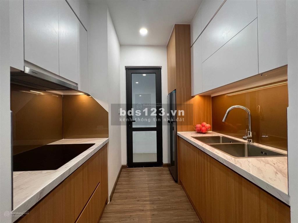 Cần bán căn hộ Le Grand Jardin Sài Đồng 3pn2vs, 85m2 cách đường 5, 100m