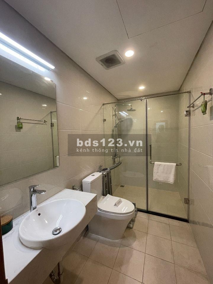 Cần bán căn hộ Le Grand Jardin Sài Đồng 3pn2vs, 85m2 cách đường 5 100m