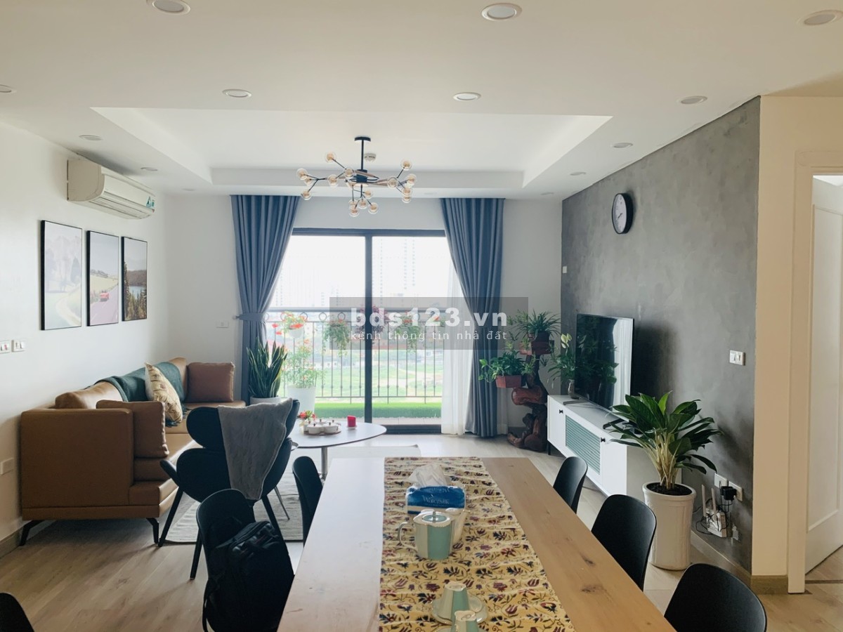 Bán căn hộ 3 ngủ Tây Hà Tower, mặt đường Tố Hữu, full nội thất, sổ vuông vức, 2 mặt thoáng