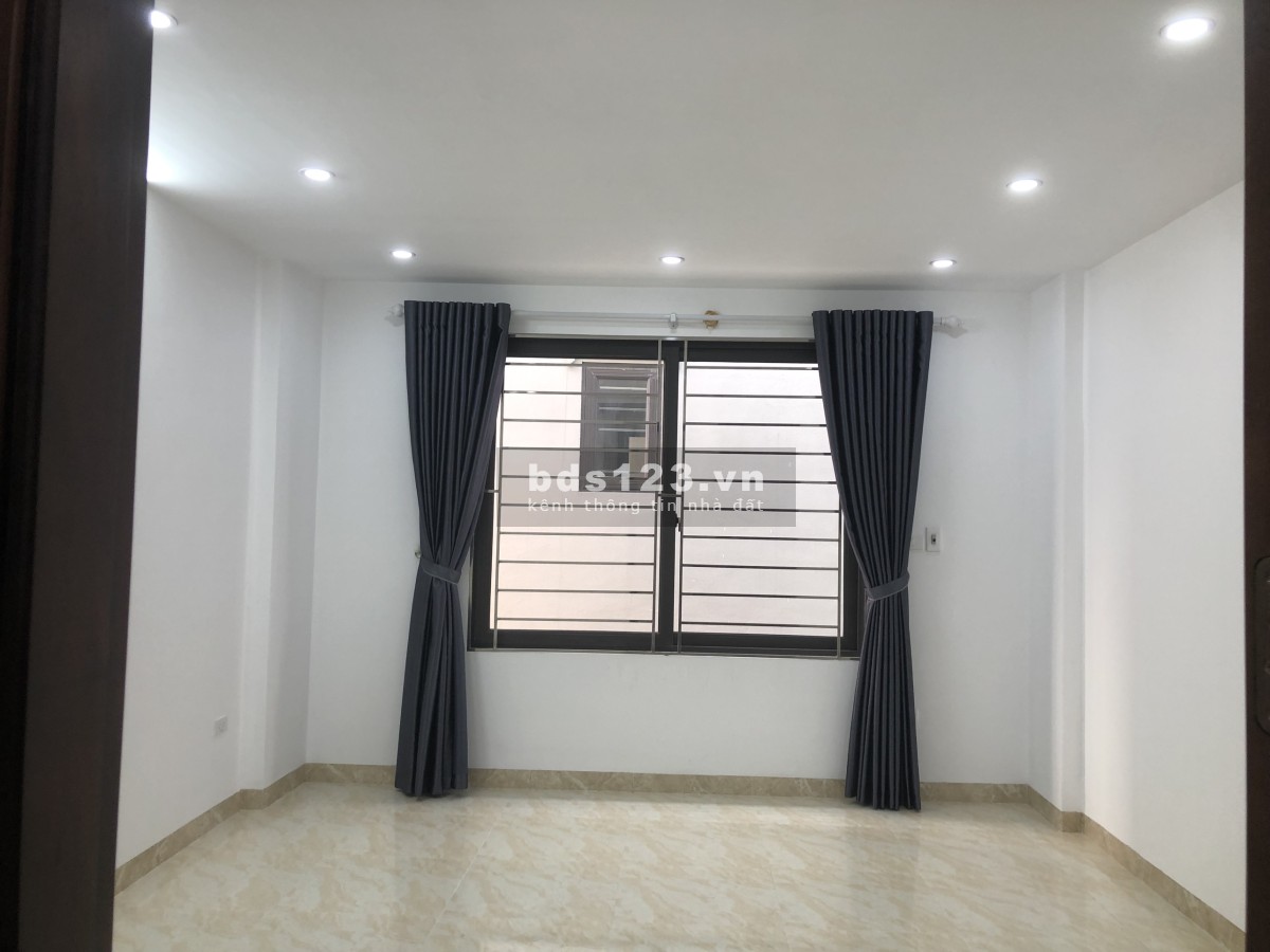 Bán nhà 3 tầng 50M2 Đại Thành Quốc Oai