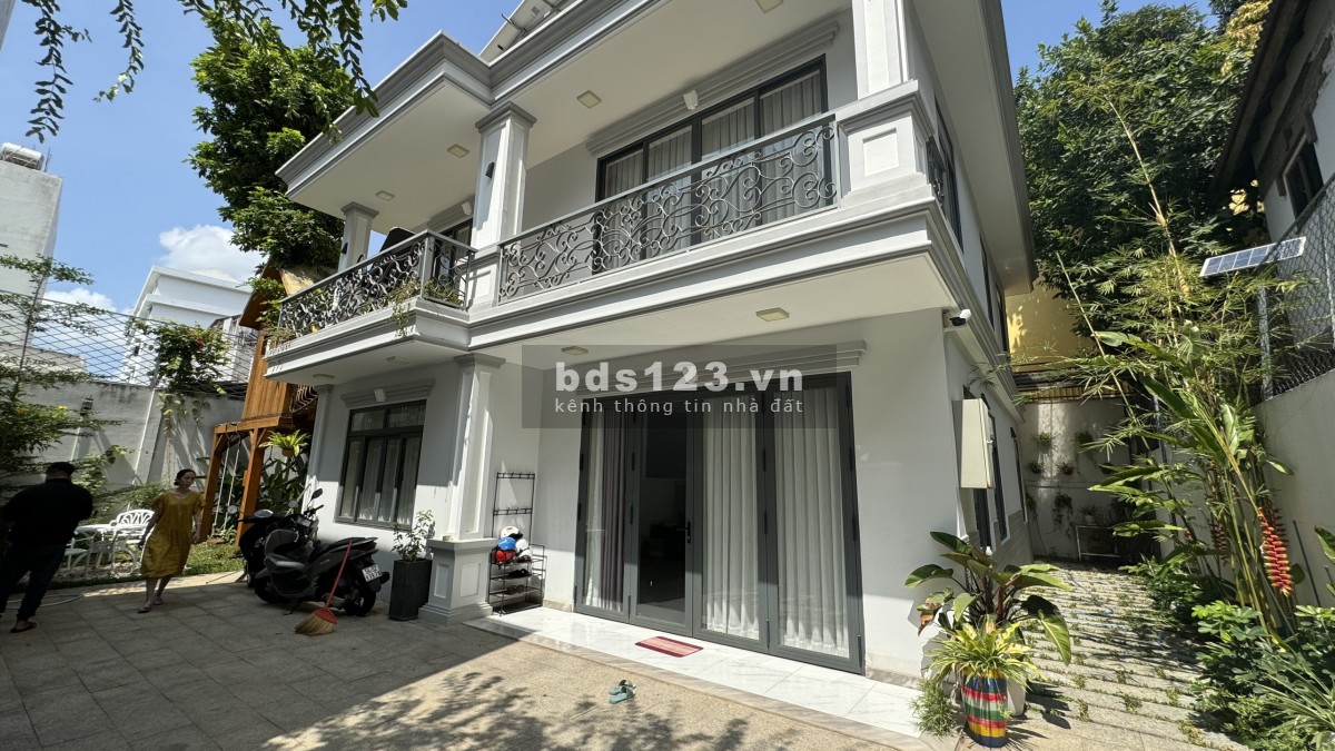 Cần biệt thự sân vườn đẹp khu Trần Não - Giá 29 tỷ