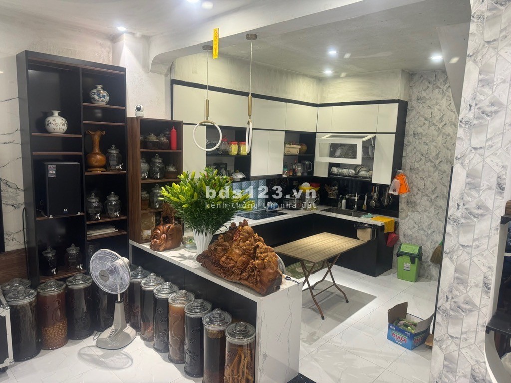 Bán nhà VIP mới, đẹp Thanh Xuân, sân để xe, lô góc, diện tích 52m2, 10.1 tỷ