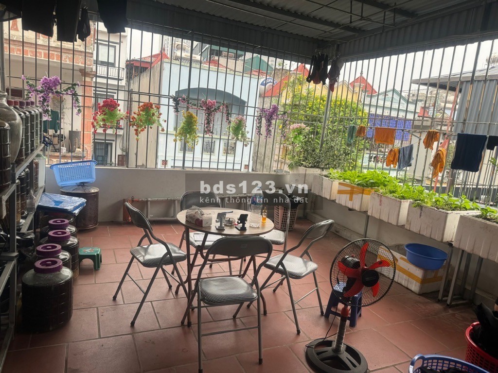 Bán nhà VIP mới, đẹp Thanh Xuân, sân để xe, lô góc, diện tích 52m2, 10.1 tỷ