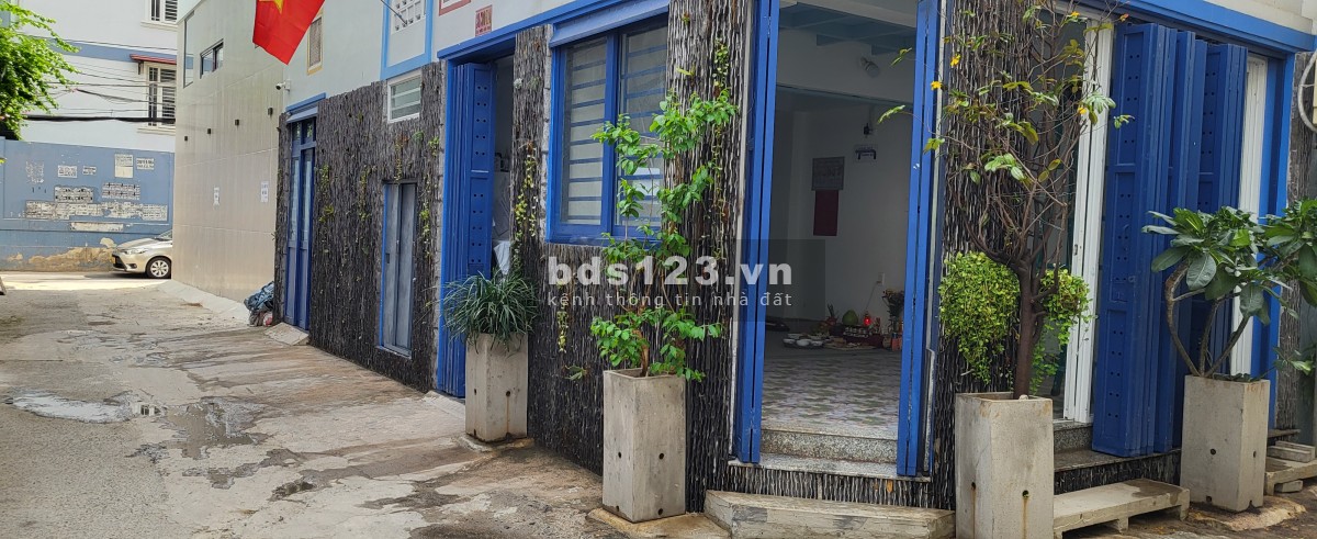 Mặt bằng trổ nhiều cửa nằm ở góc 2 mặt hẻm XH 31/30 Lê Lai P3 Gò Vấp