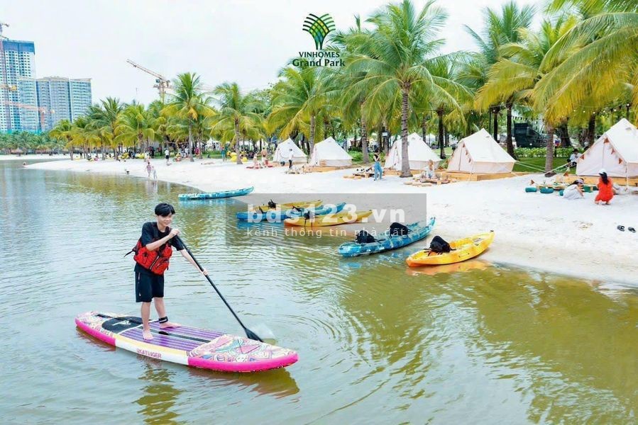Căn hộ 2PN đã có sổ full NT, giá siêu tốc 2.1 tỷ Vinhomes Grand Park Quận 9