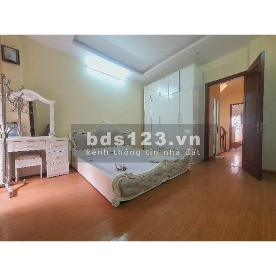 Bán nhà riêng 126 Hoàng Văn Thái 58m x 5 Tầng, ngõ thông ô tô 2 thoáng giá 7 tỷ 3