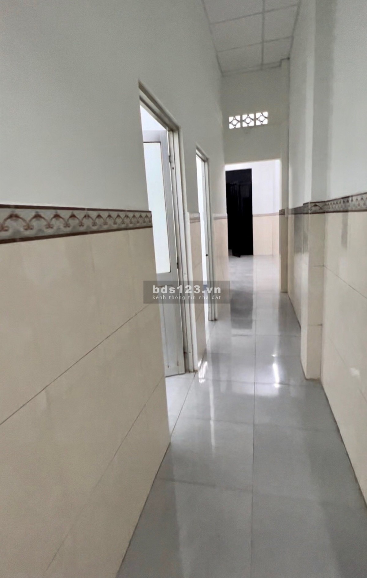 Nhà diện tích 100M2, 3PN, hẻm xe hơi, đường số 8, Linh Xuân, Thủ Đức