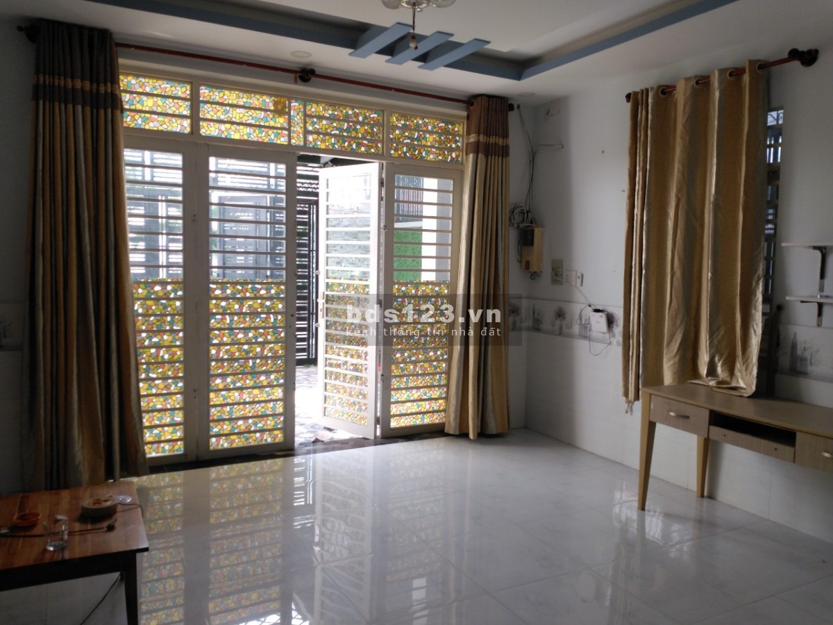 Nhà1T1L, 3PN, 2WC, sân đậu oto, ngay chợ Hiệp Bình, Hiệp Bình Chánh, Thủ Đức