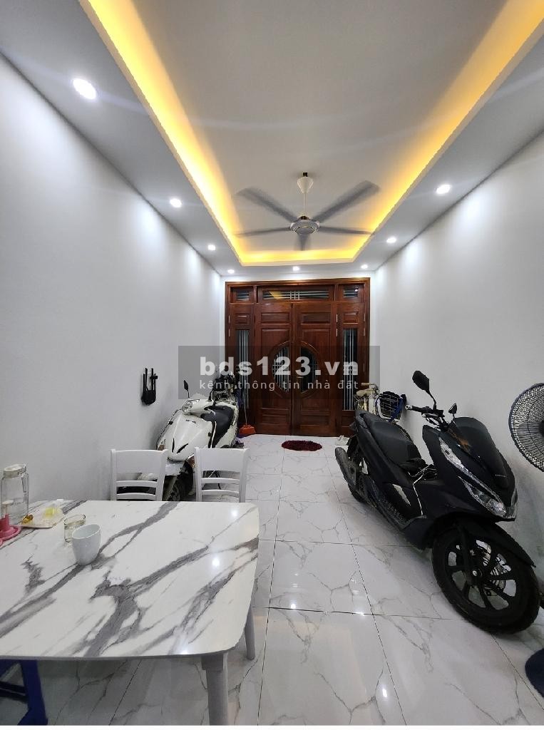 Bán nhà Lê Quang Đạo, Phú Đô cực đẹp, ngõ rộng thoáng, giá 4.x tỷ