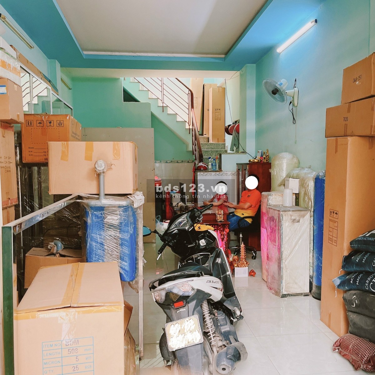 Cho thuê nhà mặt tiền đường nguyên căn Bình Tân, giá rẻ