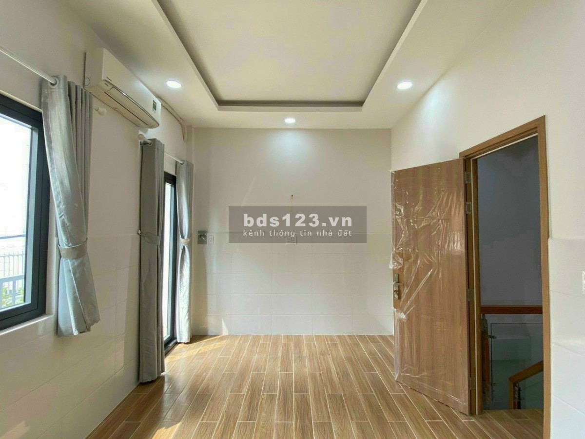 Nhà hẻm xe tải gần Emart, DT 43m² (5 x 8.5) 15m ra đường chính