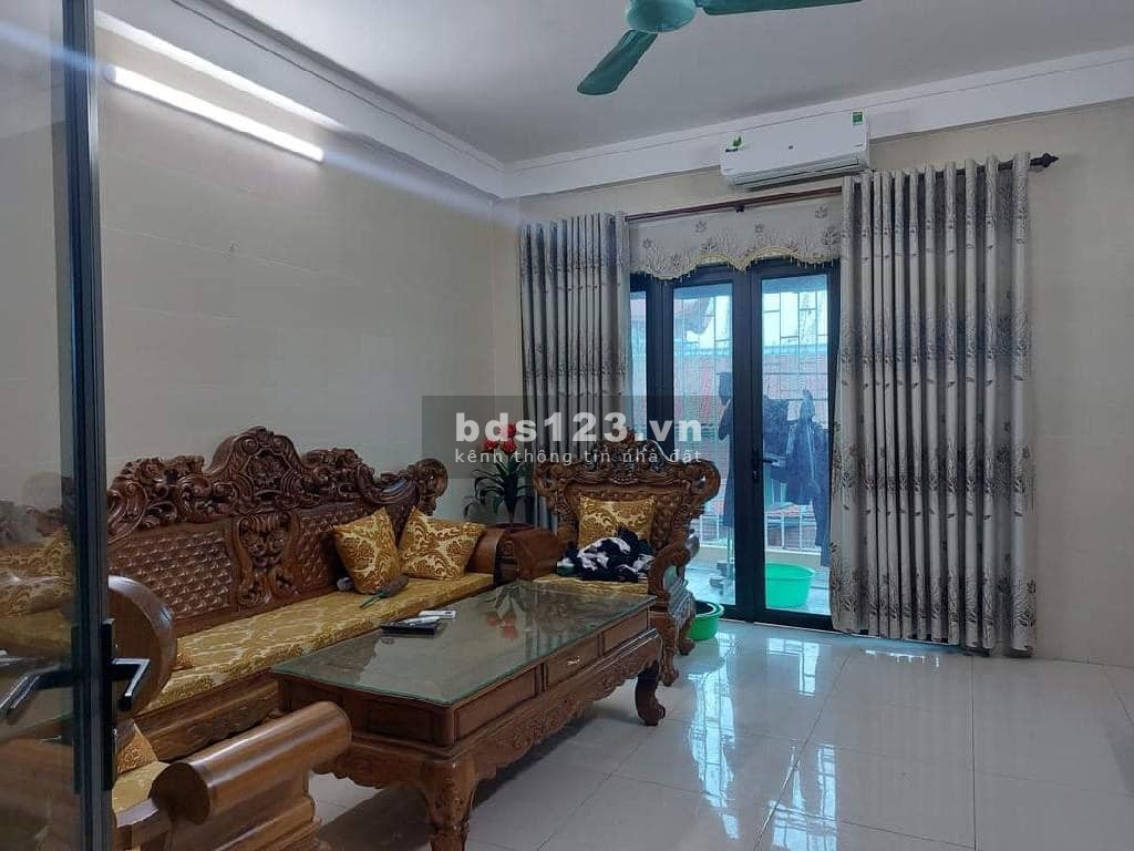 Trung tâm Thanh Trì ô tô đỗ cổng - Đường Ngọc Hồi - Sát chợ Tam Hiệp.