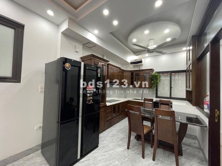 Bán nhà Mỹ Đình, Nam Từ Liêm 50m2, 5 tầng, 9 tỷ.