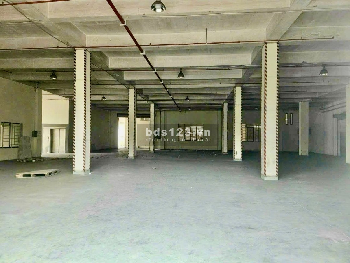 KHO 3.000m2.VP 1000m2. Pccc tự động. Lưu kho LOGISTIC.Cont 24. 70k/m2