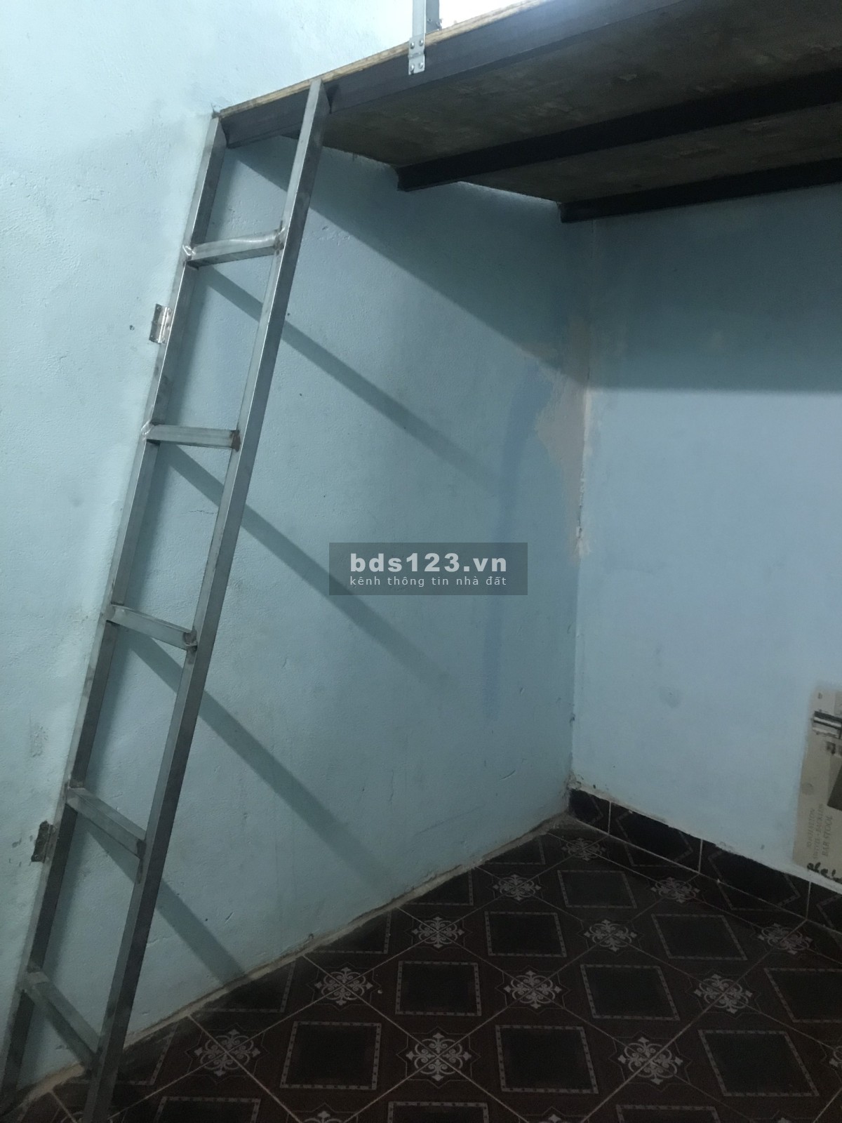 Phòng trọ giá rẻ Đầm Sen - Tân Phú có gác xép