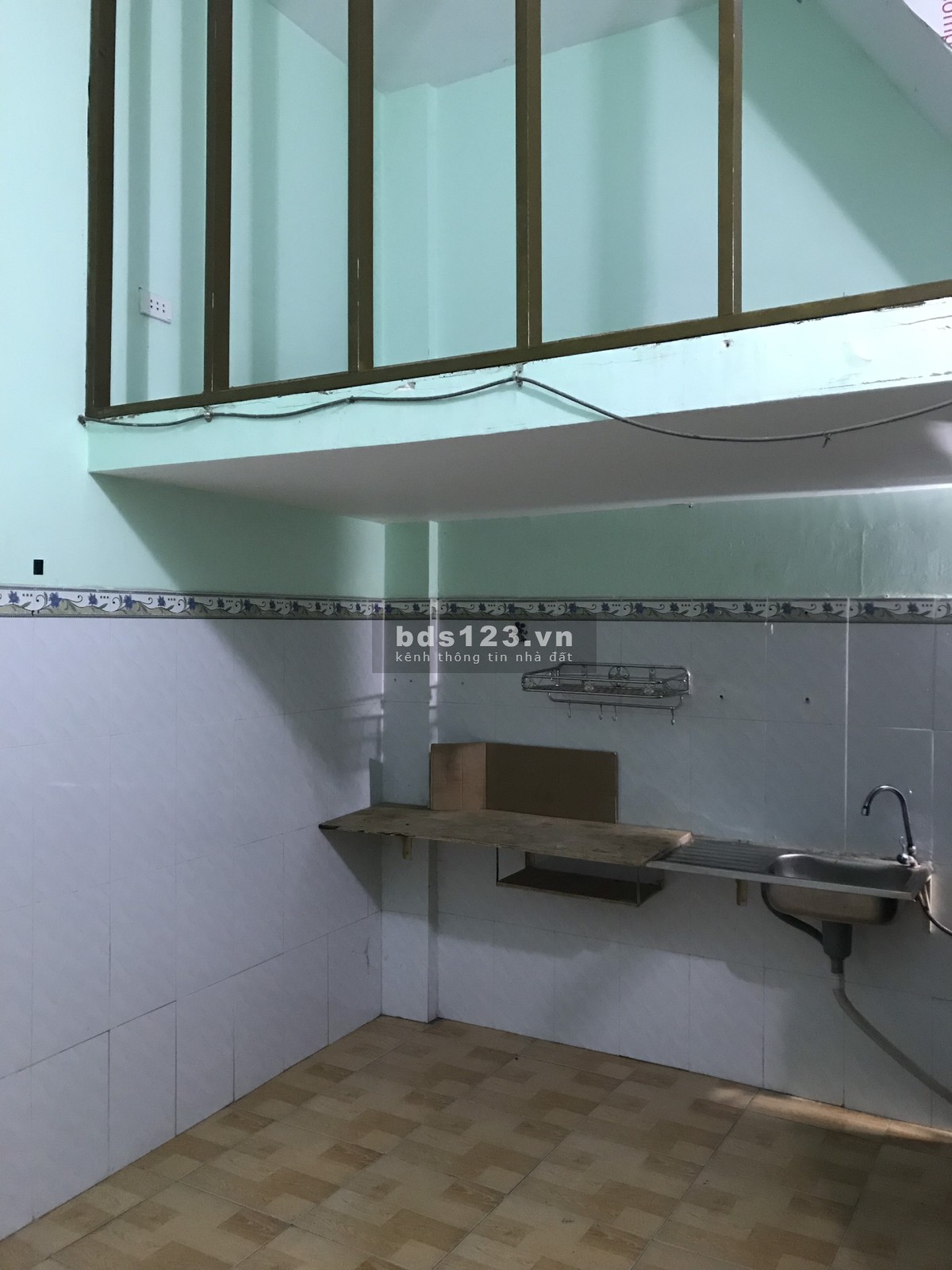 Phòng trọ giá rẻ Đầm Sen - Tân Phú có gác xép