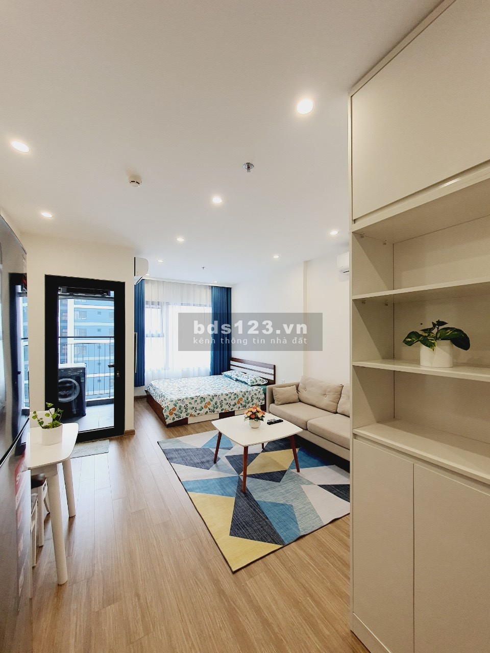 Bán gấp CH Studio 30m tòa SA2, bc Nam, giá 1.73 tỷ. LH: 0382.938.918