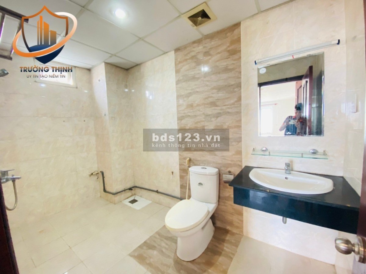 CHDV Full NT cho thuê ngay đường Nguyễn Thái Bình, giao cv Hoàng Văn Thụ - Phường 4 - Tân Bình