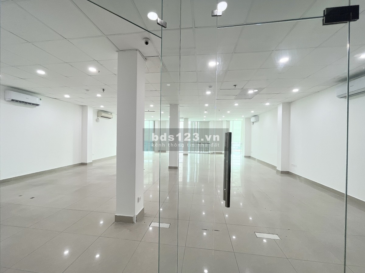 Văn phòng cho thuê 150m2 tại Nguyễn Trung Trực, Bình Thạnh