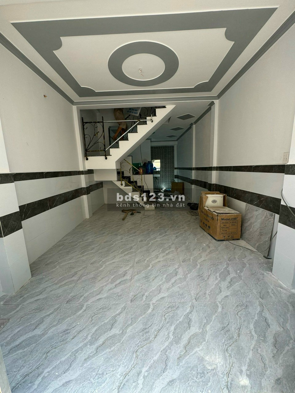 Nhà mới - Sổ hồng riêng - Ngay metro - 1 lầu